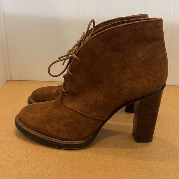 Vince Camuto Ankle Bootie - Picture 5 of 7